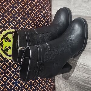 NIB Tory Burch Perfect Black boot